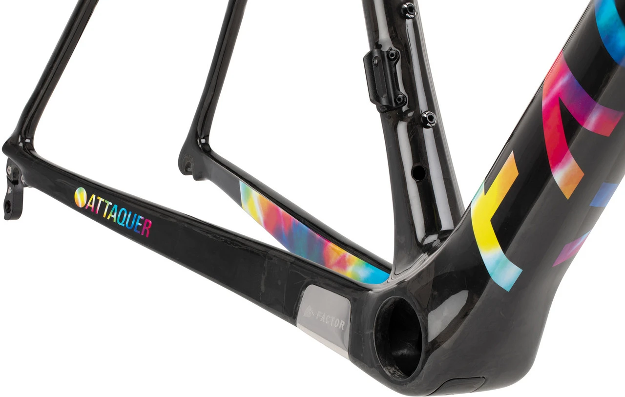 O2 V.A.M. Carbon Attaquer Rahmenkit - Image 7