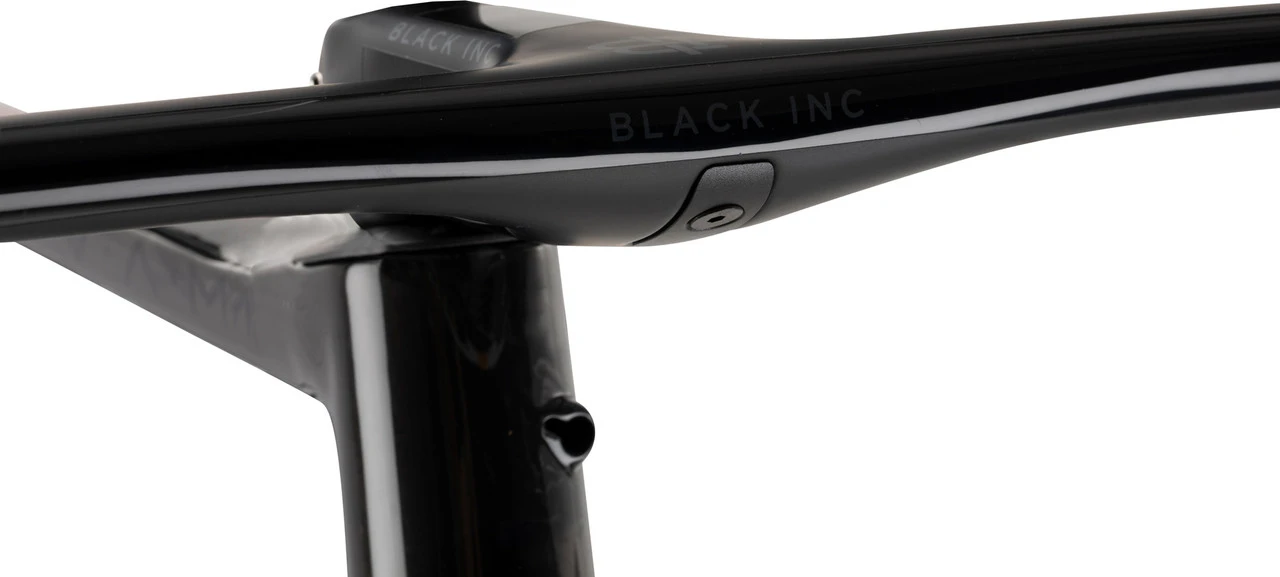 O2 V.A.M. Carbon Attaquer Rahmenkit - Image 12